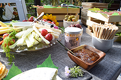 A GARDEN WEDDING RECEPTION